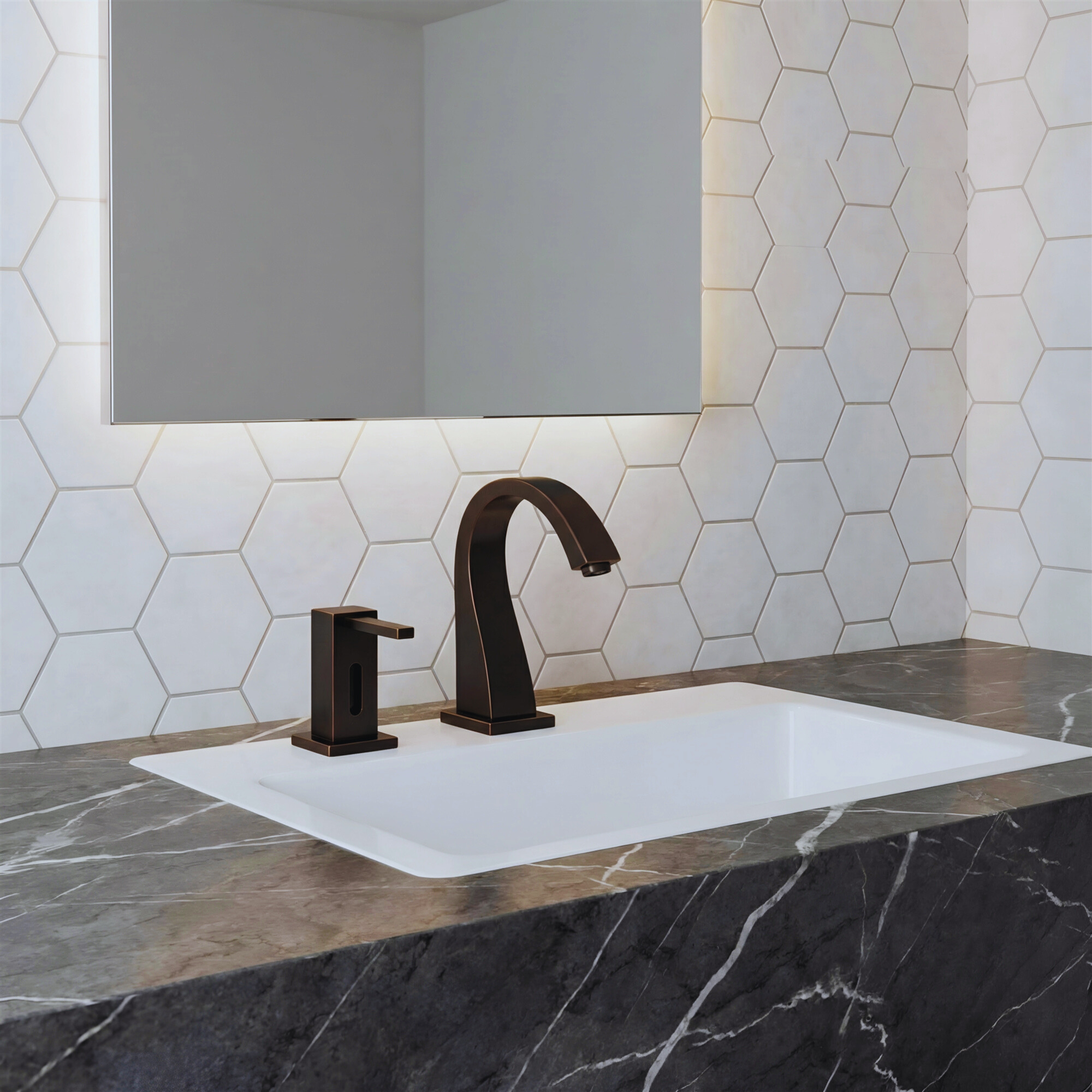Commercial lavatory faucet with laminar outlet and vandal-resistant body